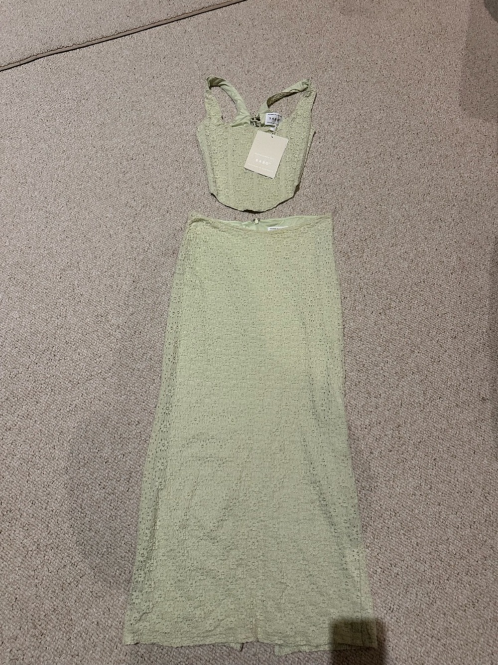 Women’s SABO Light Green Lace Maxi Skirt & top size M